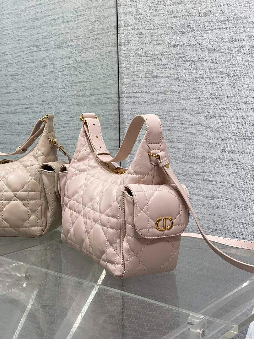 DIOR Shoulder bag 5870991627