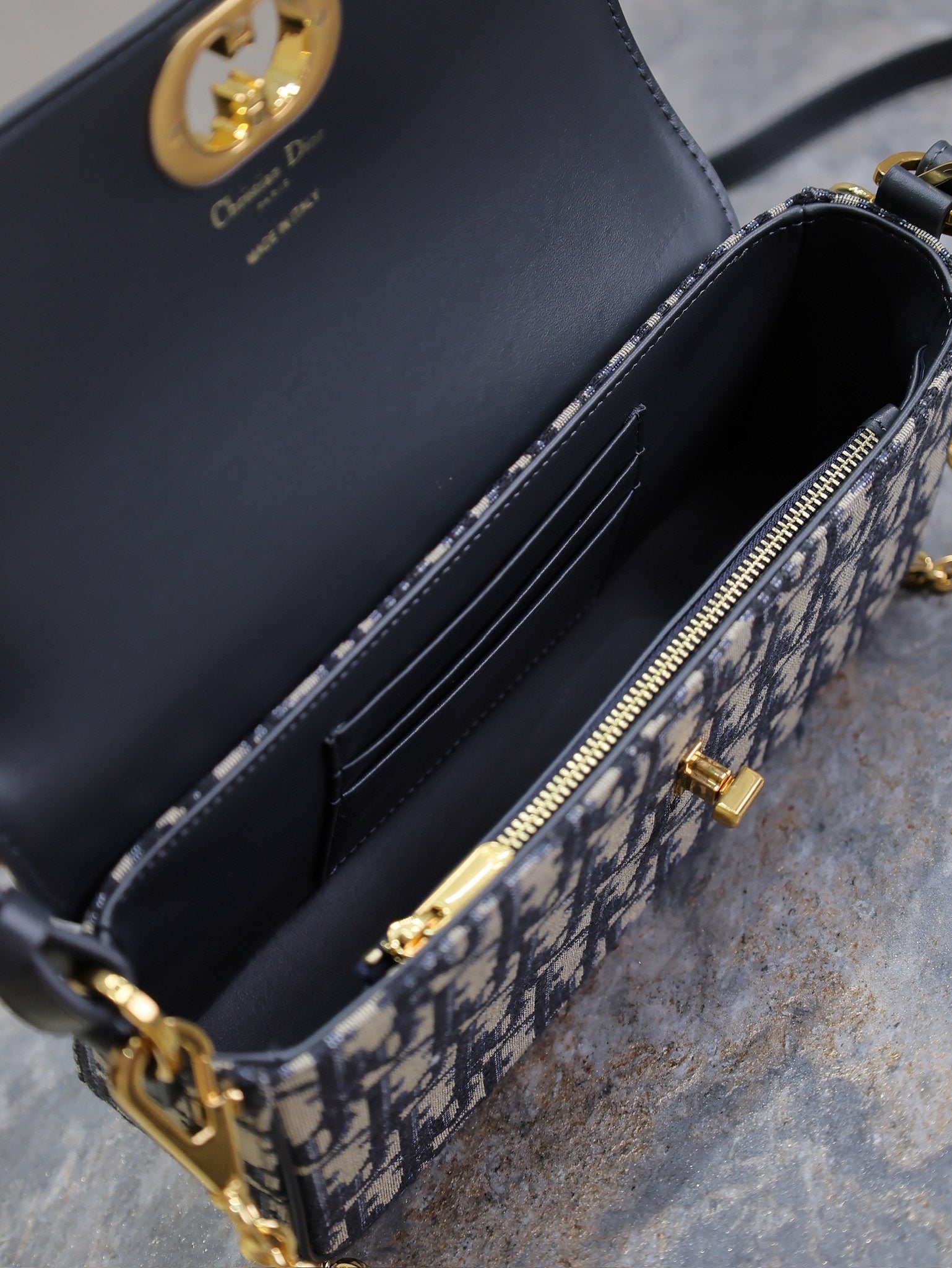 DIOR Shoulder bag 23509