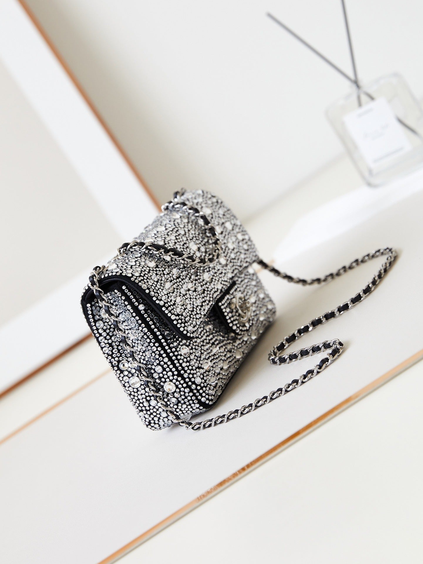 CHANEL Shoulder bag AS41429