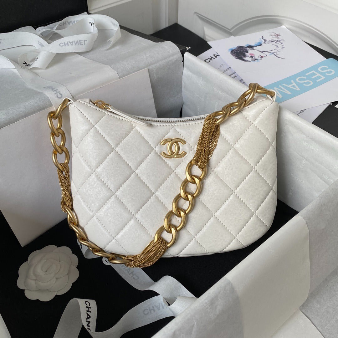 CHANEL Should bag AS422017