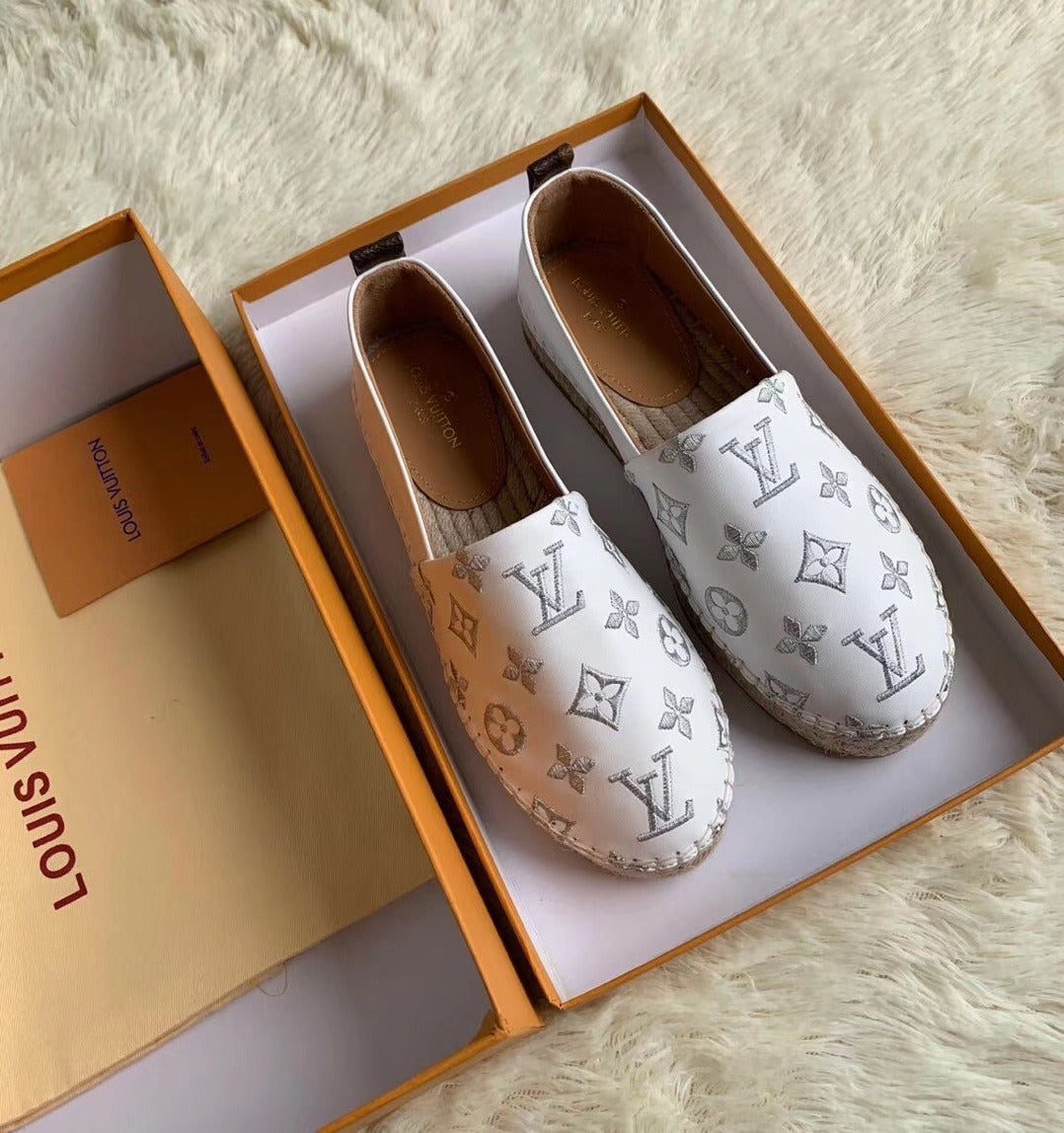 LV Shoes 120803V15