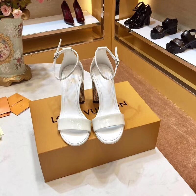 LV Shoes 190329J17