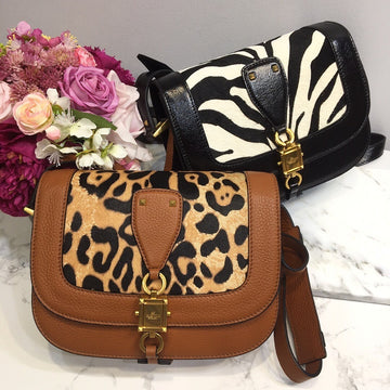 VALENTINO Shoulder bag 200325E14