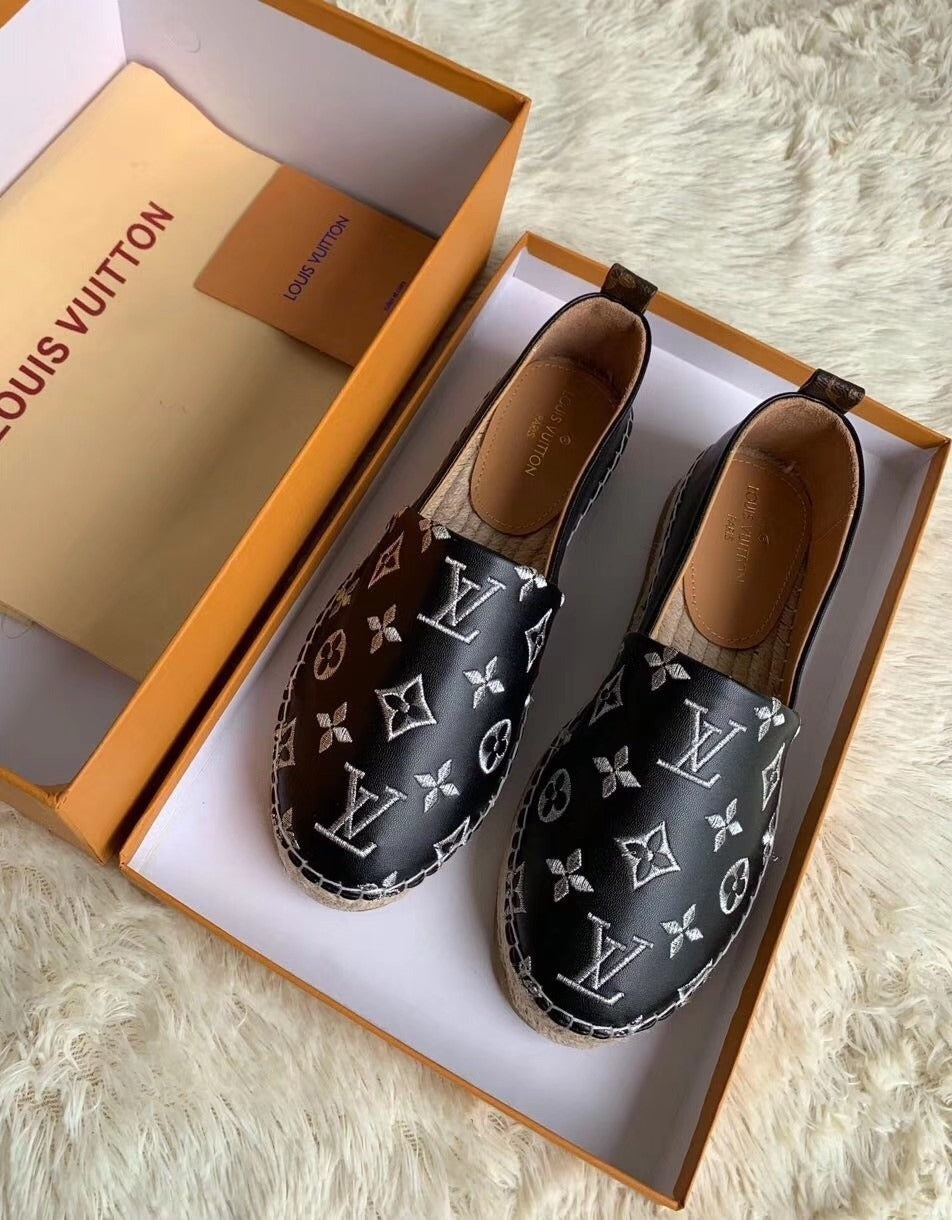 LV Shoes 120803V15